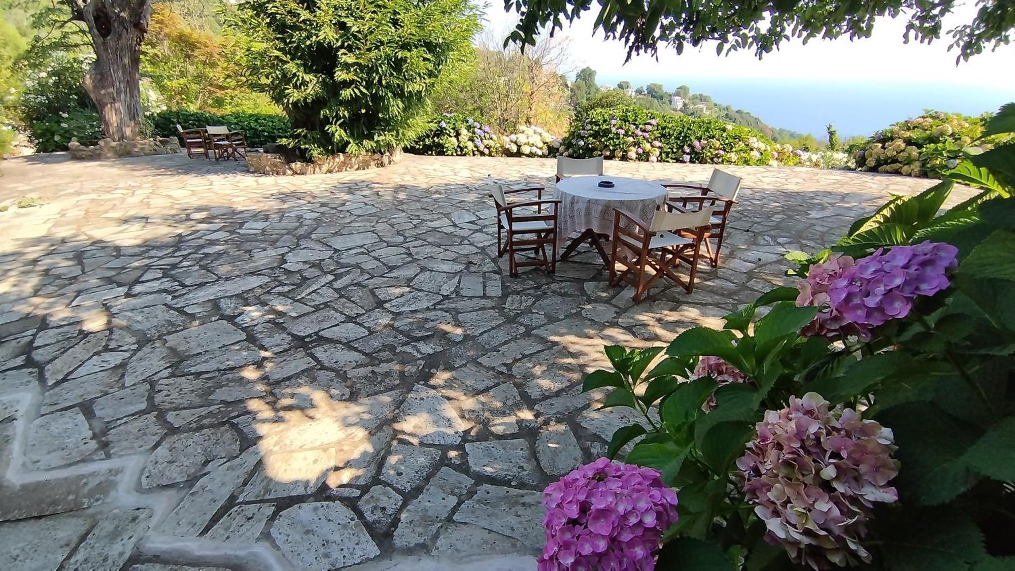차가라다 White Stone House With Great Sea View 빌라 외부 사진